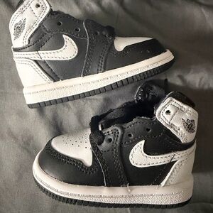 Jordan 1 Retro High OG Black White Toddler Size 3C